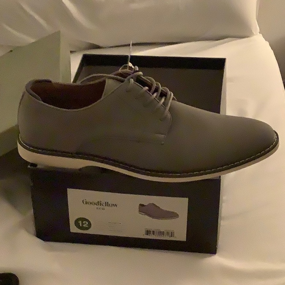 Goodfellow & Co Grey Augustus dress shoes